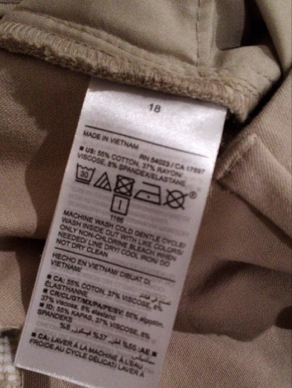 Old Navy Women's Beige/Tan Chino Pants - Picture 7 of 7